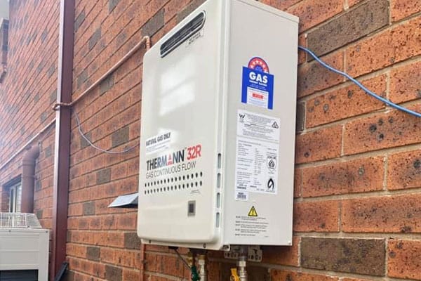 Hot Waters System | Hydro Plumbing Services